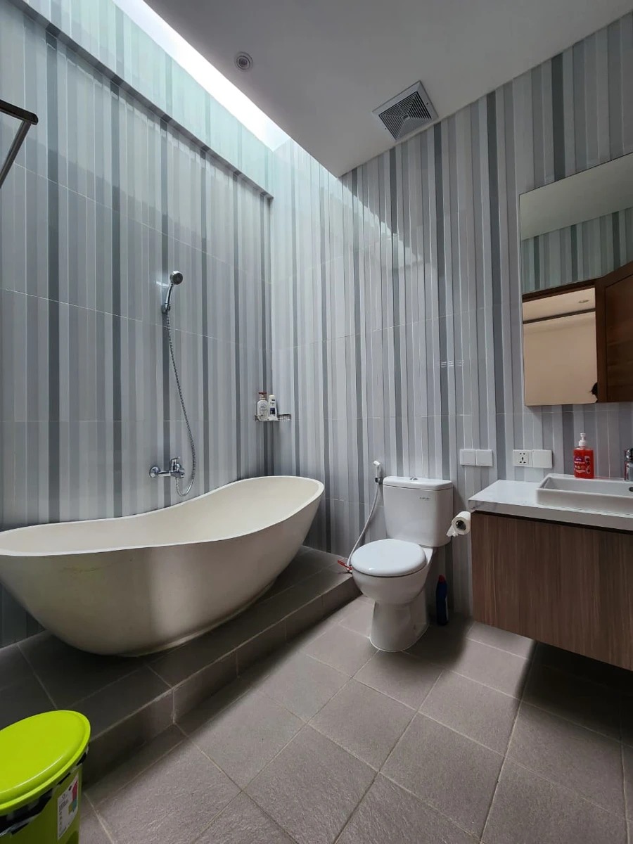 DO 15 - VILLA FOR SALE IN NUSA DUA BALI