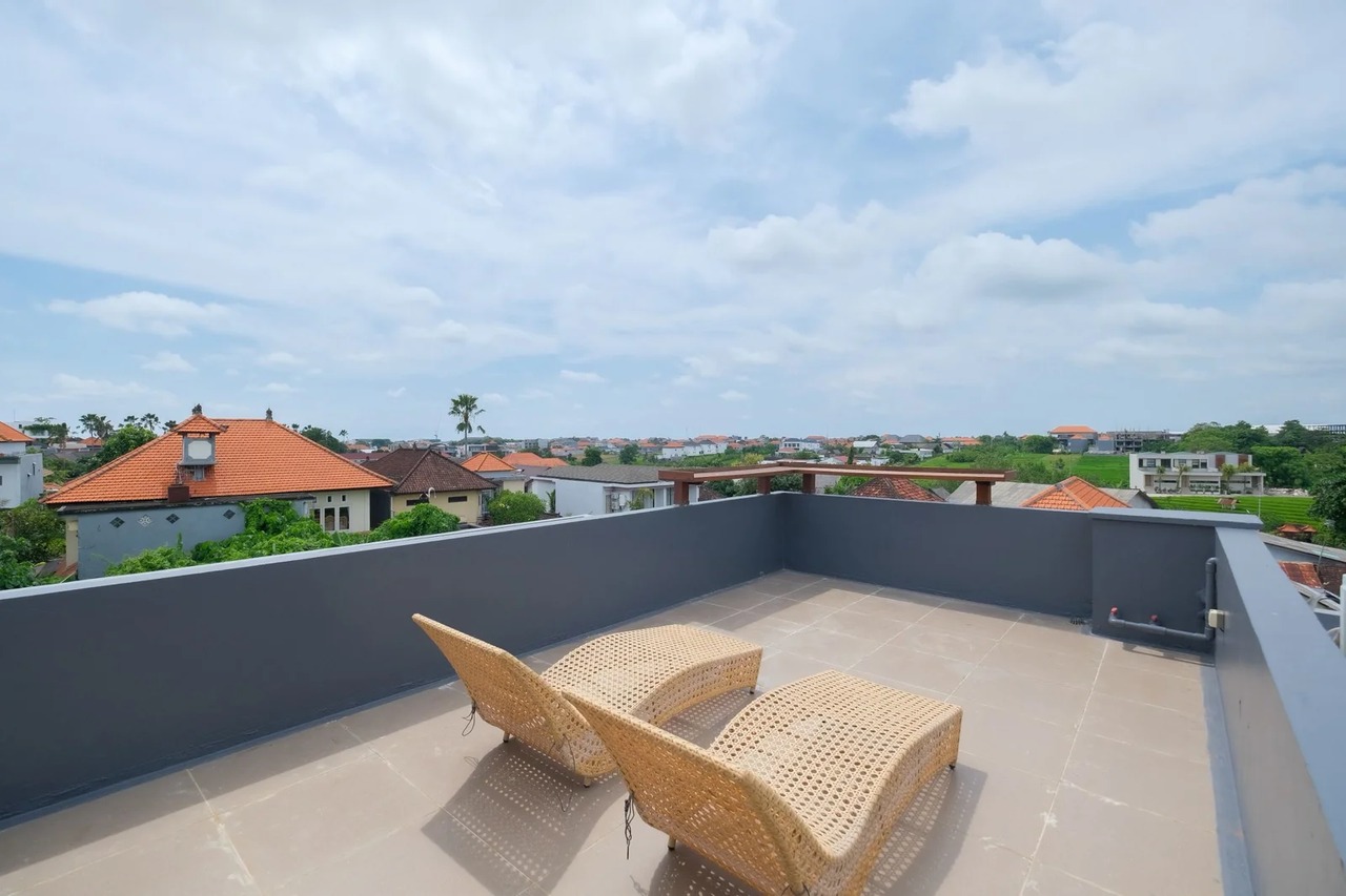 3 BEDROOM VILLA IN BERAWA, IDR 55 MILL