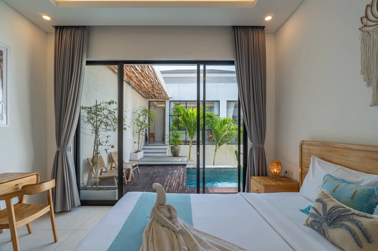 Bikini Top 2BR Private Villa
