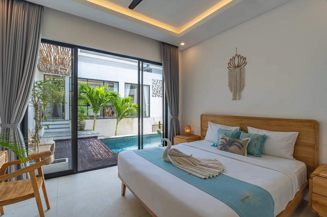Bikini Top 2BR Private Villa