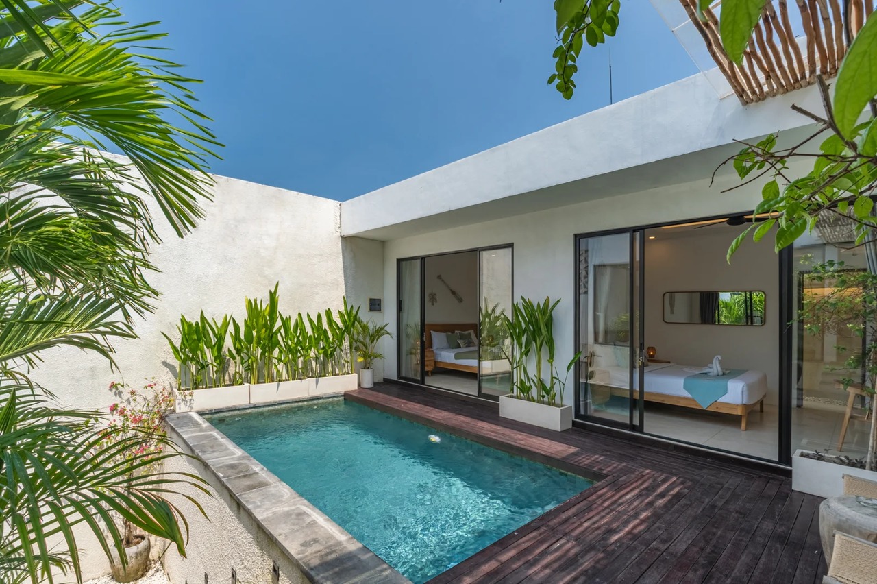 Bikini Top 2BR Private Villa