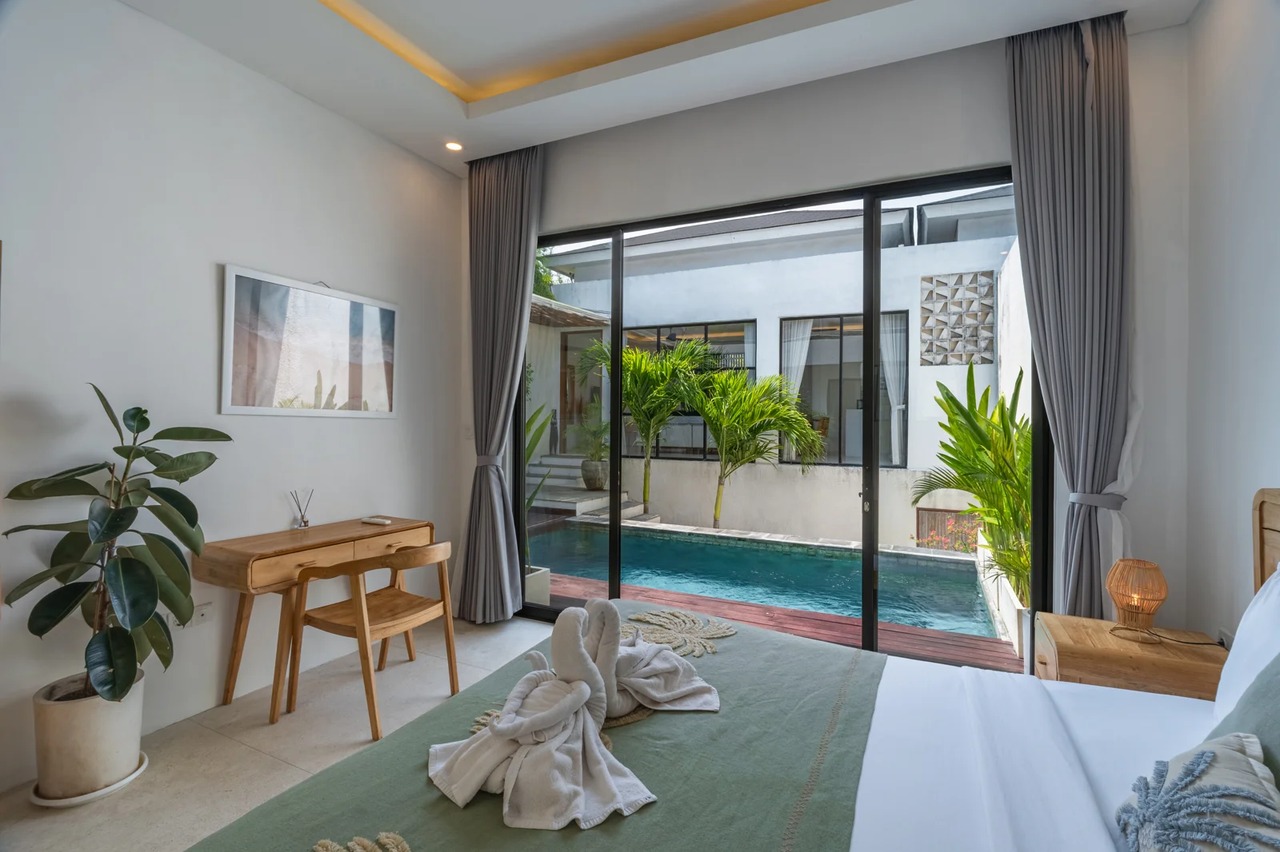 Bikini Top 2BR Private Villa