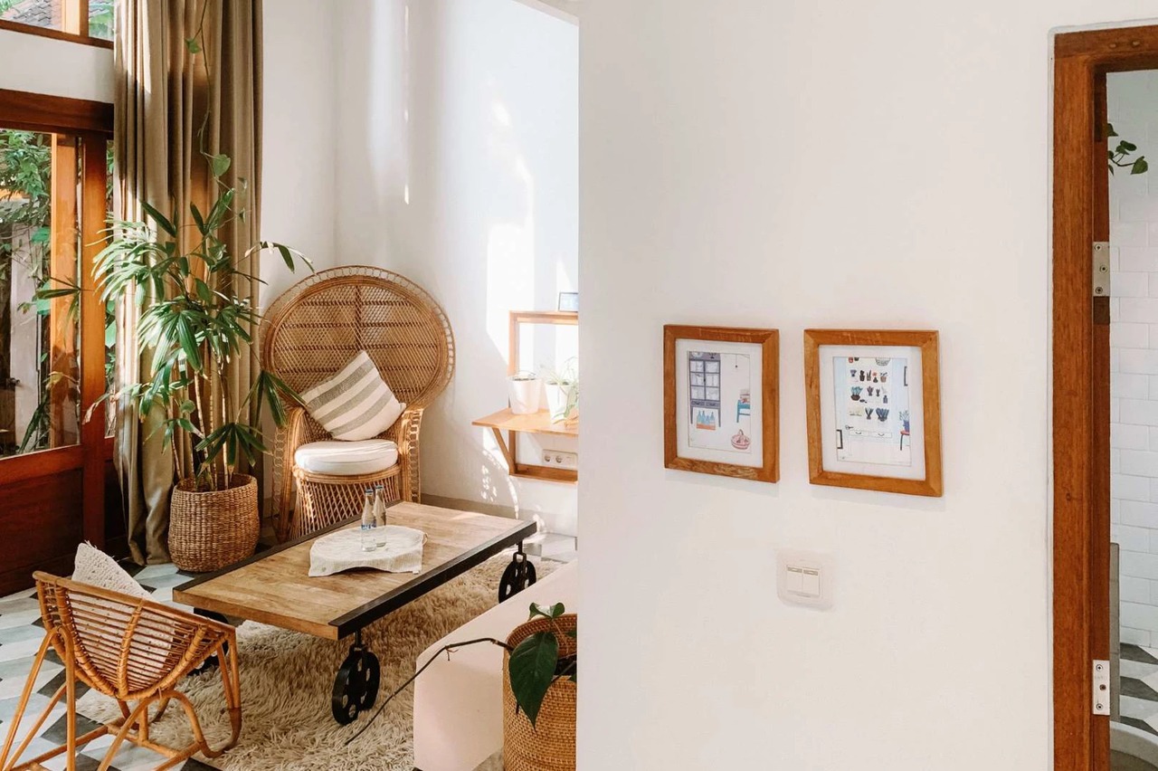 LEASEHOLD - 5BR Poolside Loft