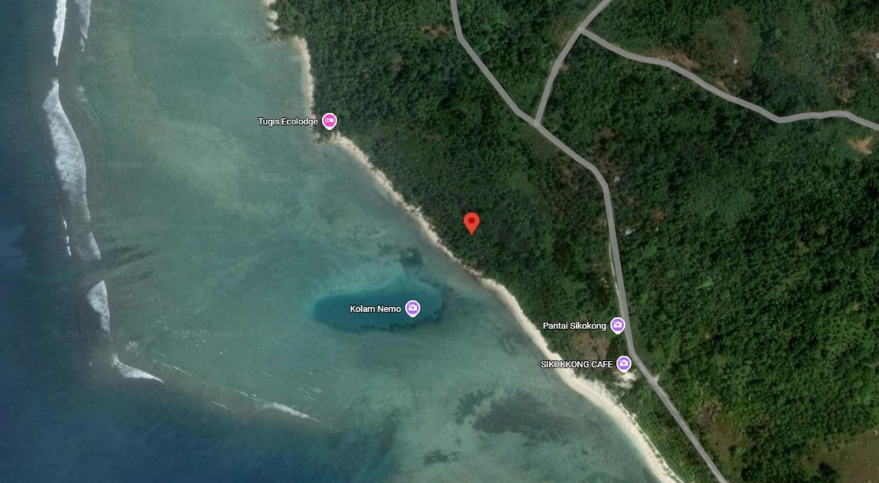 460 m² Beachfront Micro-Parcel