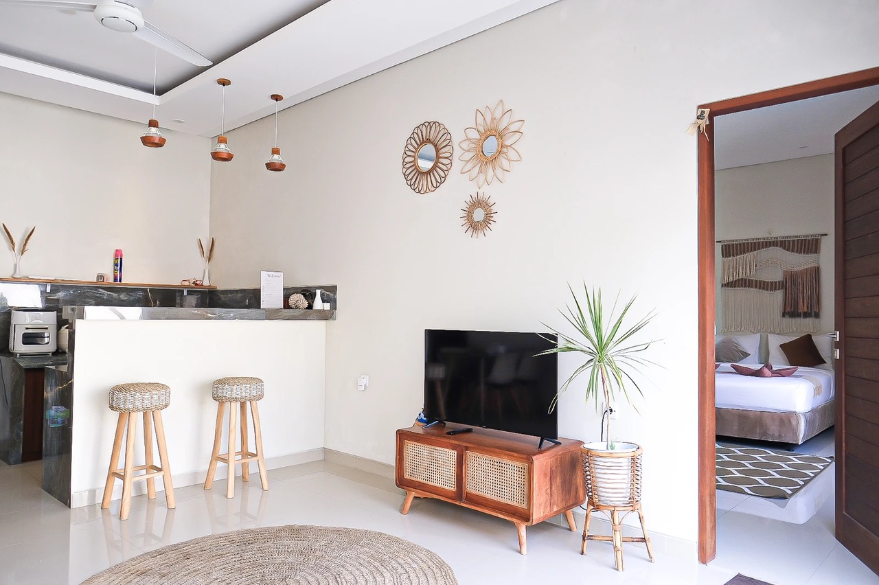 MODERN–TROPICAL 2BR VILLA ANN