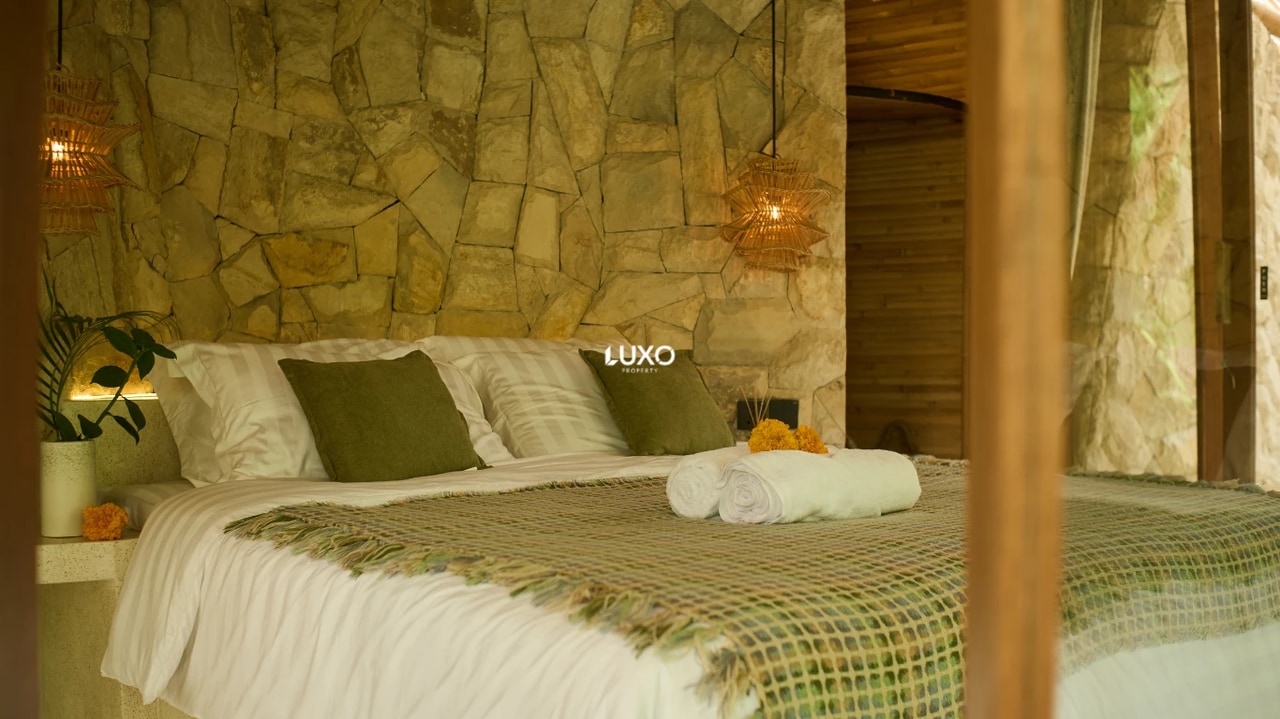 2 Bedrooms Villa near Green School