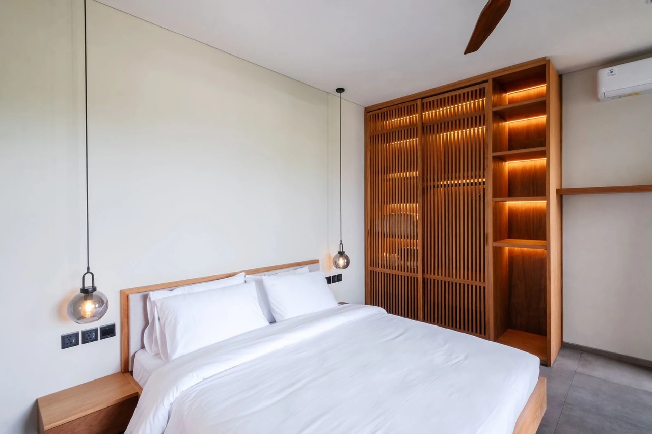🌿 LEASEHOLD Refined 2BR Tropical Villa