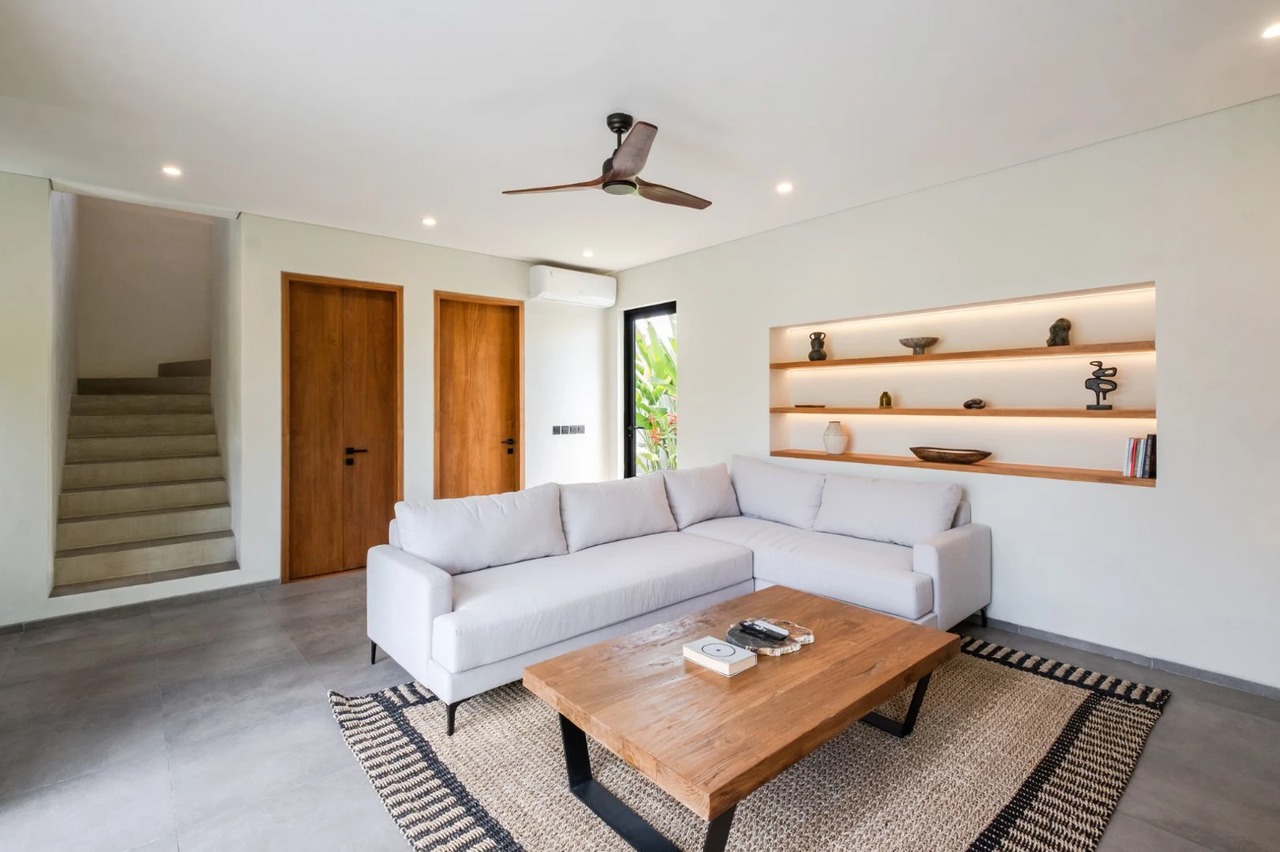 🌿 LEASEHOLD Refined 2BR Tropical Villa