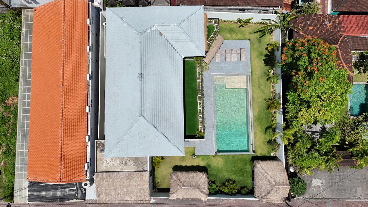 Modern 4BR Villa w/ Private Pool and Sun