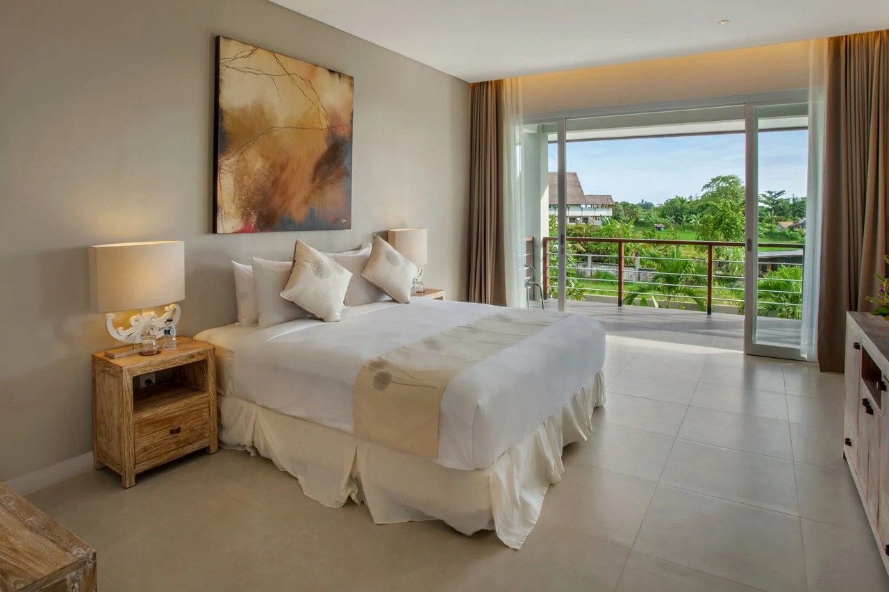 4 BEDROOM VILLA IN BERAWA IDR 50 MILL