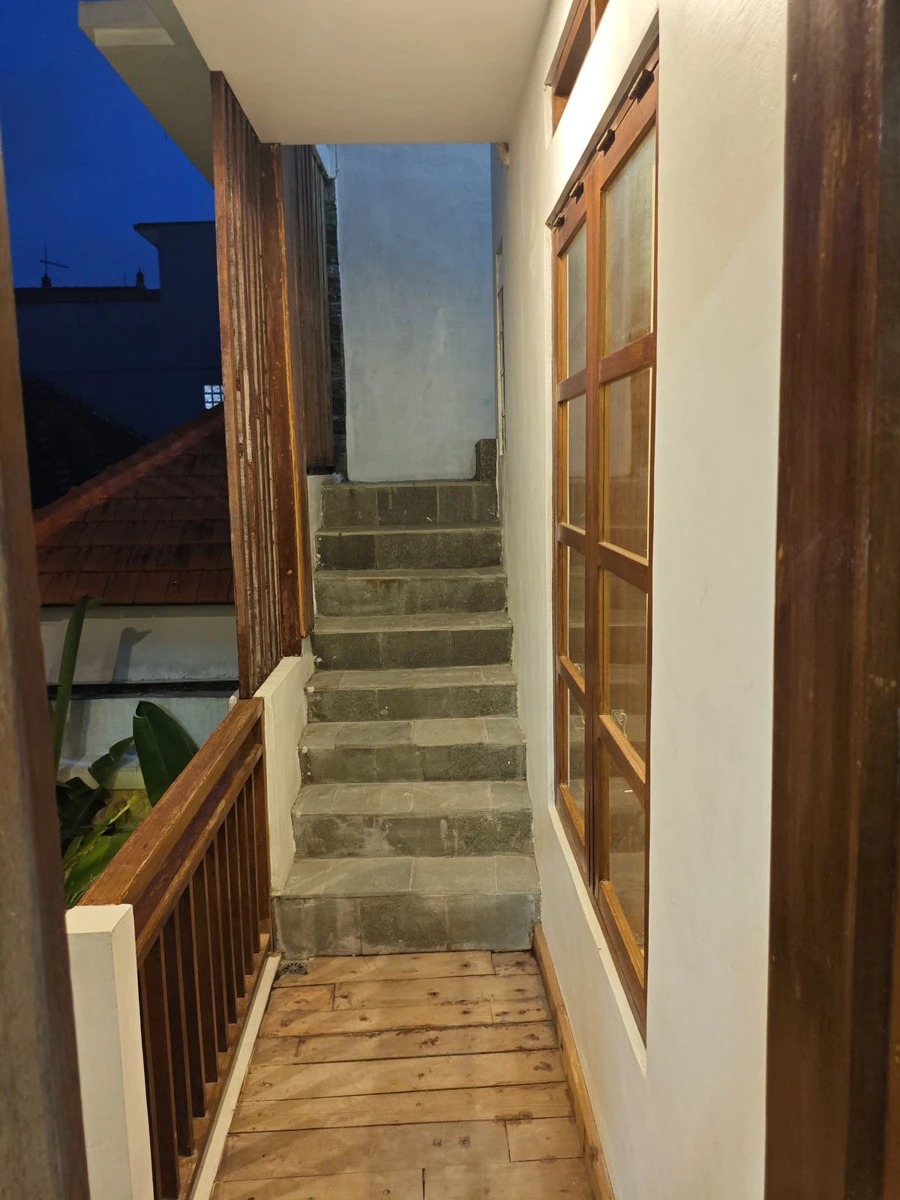 Modern 3-Storey Villa for Rent