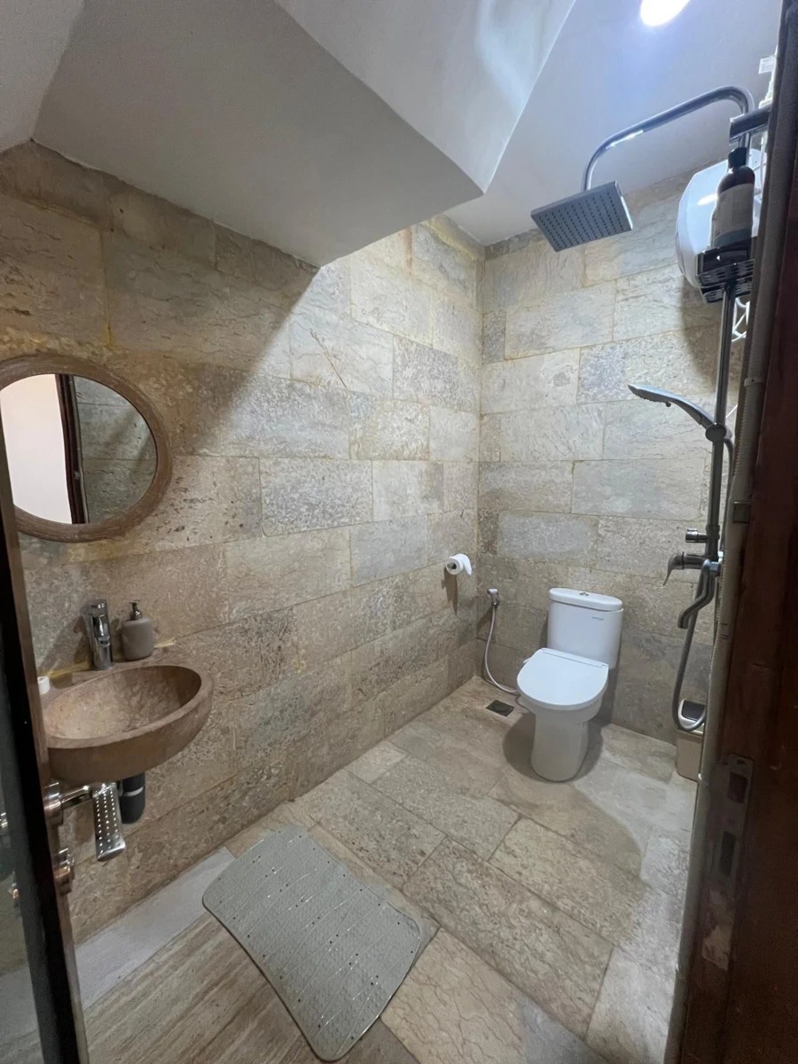 Modern 3-Storey Villa for Rent
