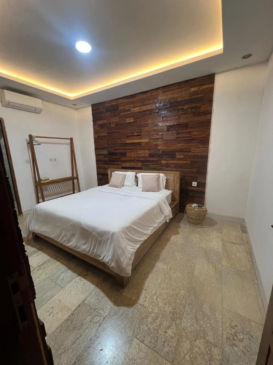 Modern 3-Storey Villa for Rent