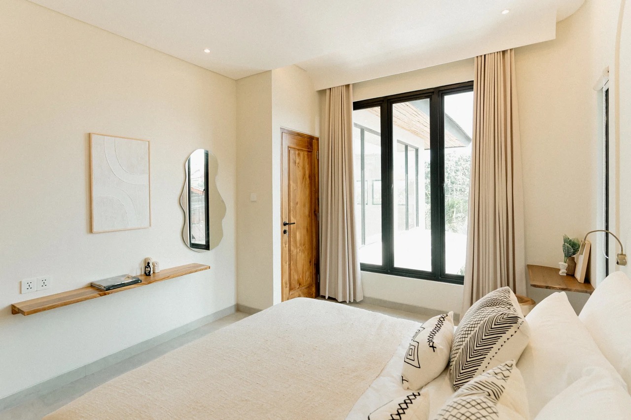 LEASEHOLD VILLA 3 BEDROOMS SEMINYAK
