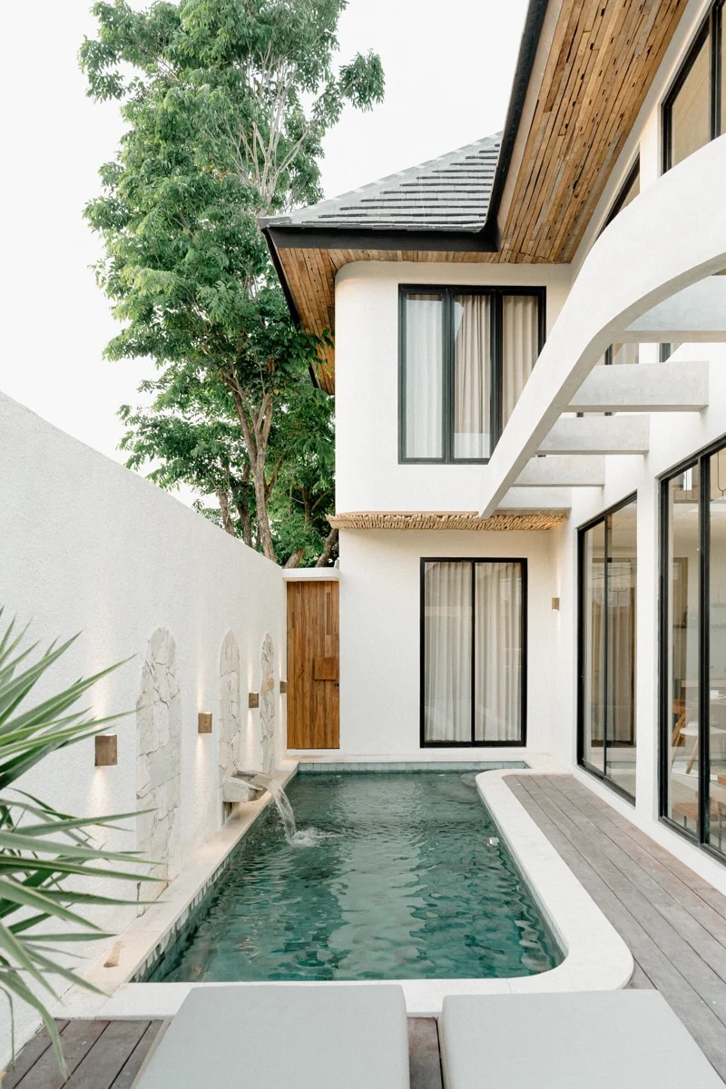LEASEHOLD VILLA 3 BEDROOMS SEMINYAK