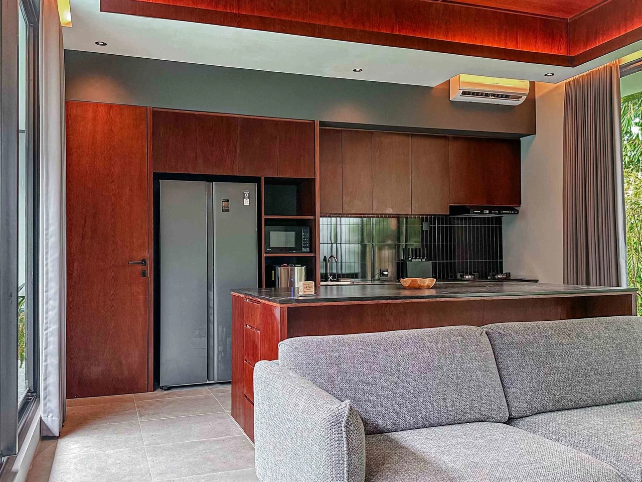 Modern 3BR Villa w/ Private Pool and Riv