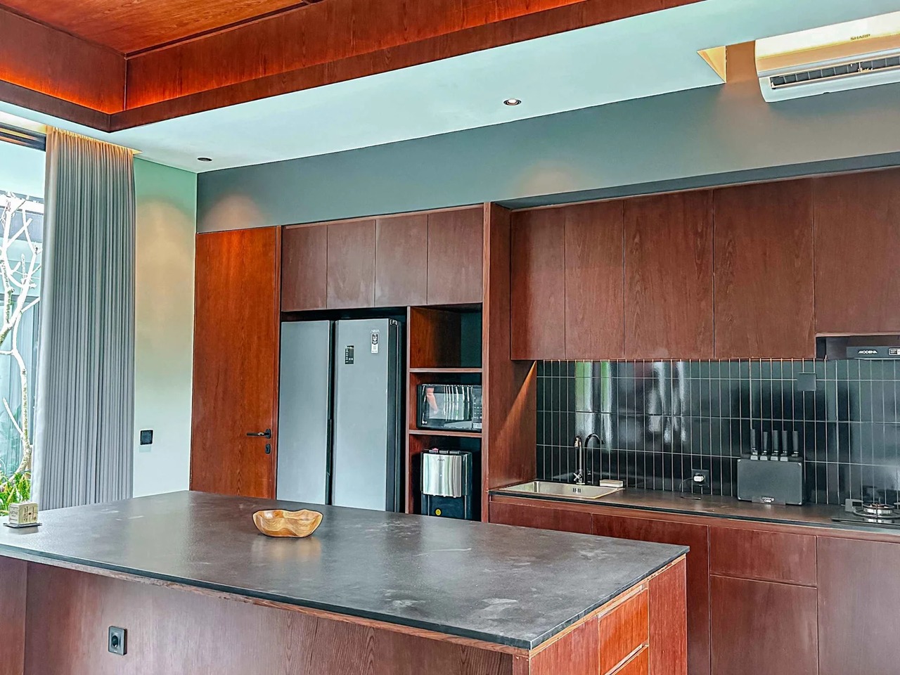 Modern 3BR Villa w/ Private Pool and Riv