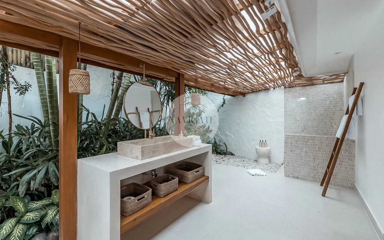 Rumah Kimi | 3-BR Tropical Villa
