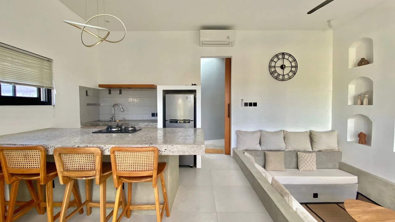 Modern 2-BR Villa for Rent – Babakan