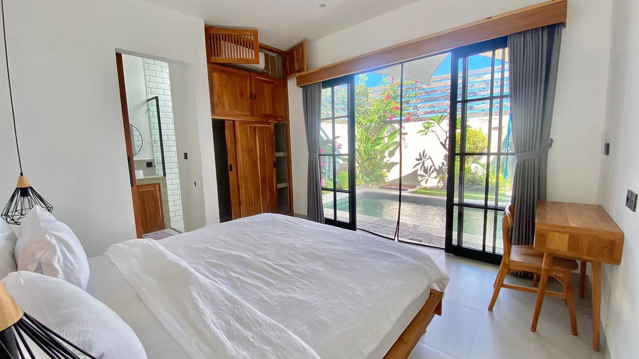 Modern 2-BR Villa for Rent – Babakan