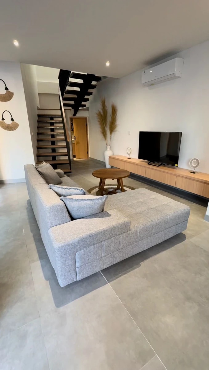 Modern 3-Bedroom Villa in Pererenan
