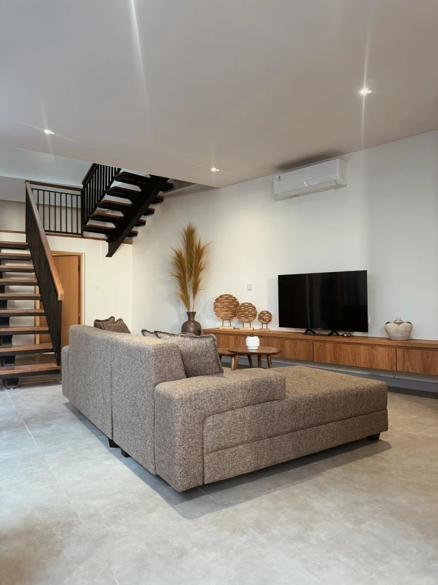 Modern 3-Bedroom Villa in Pererenan