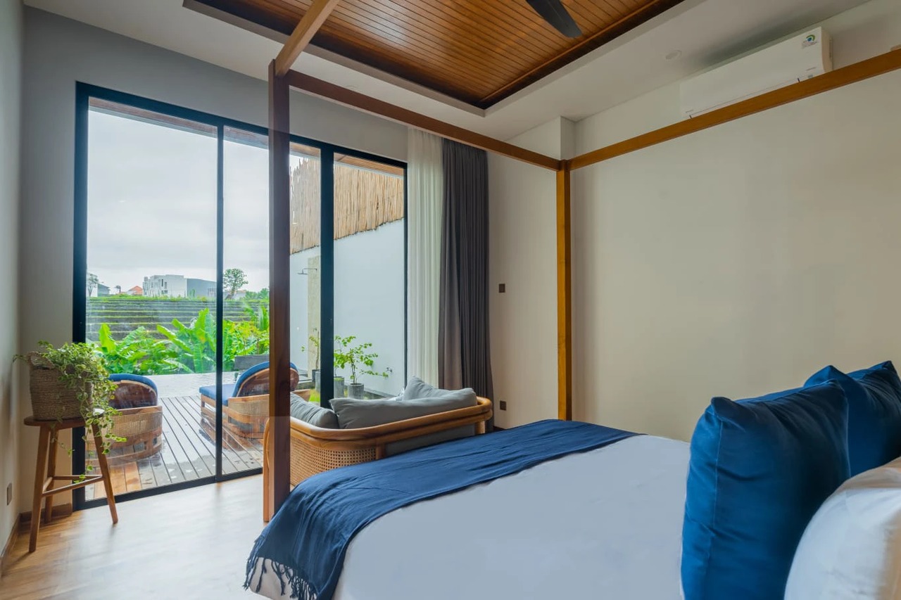 Stunning 4BR Villa with Rice Paddy Views