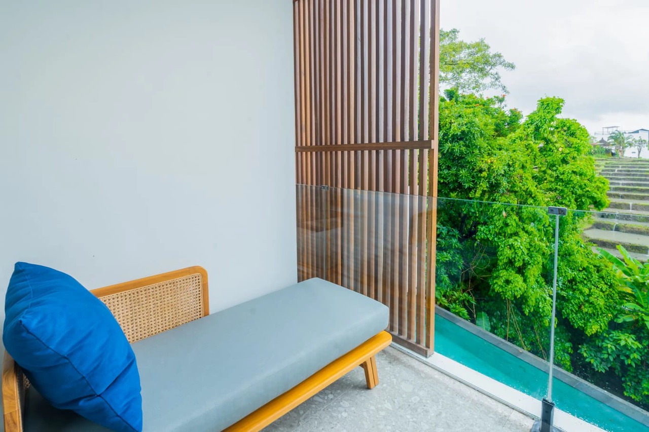Stunning 4BR Villa with Rice Paddy Views
