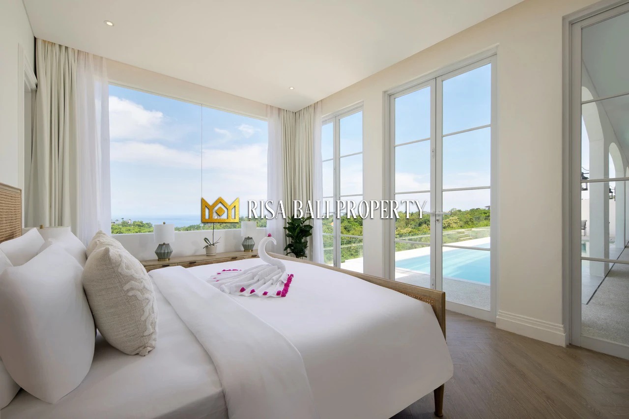 LUXURY 4-BEDROOM CLIFFTOP  OCEAN VIEW