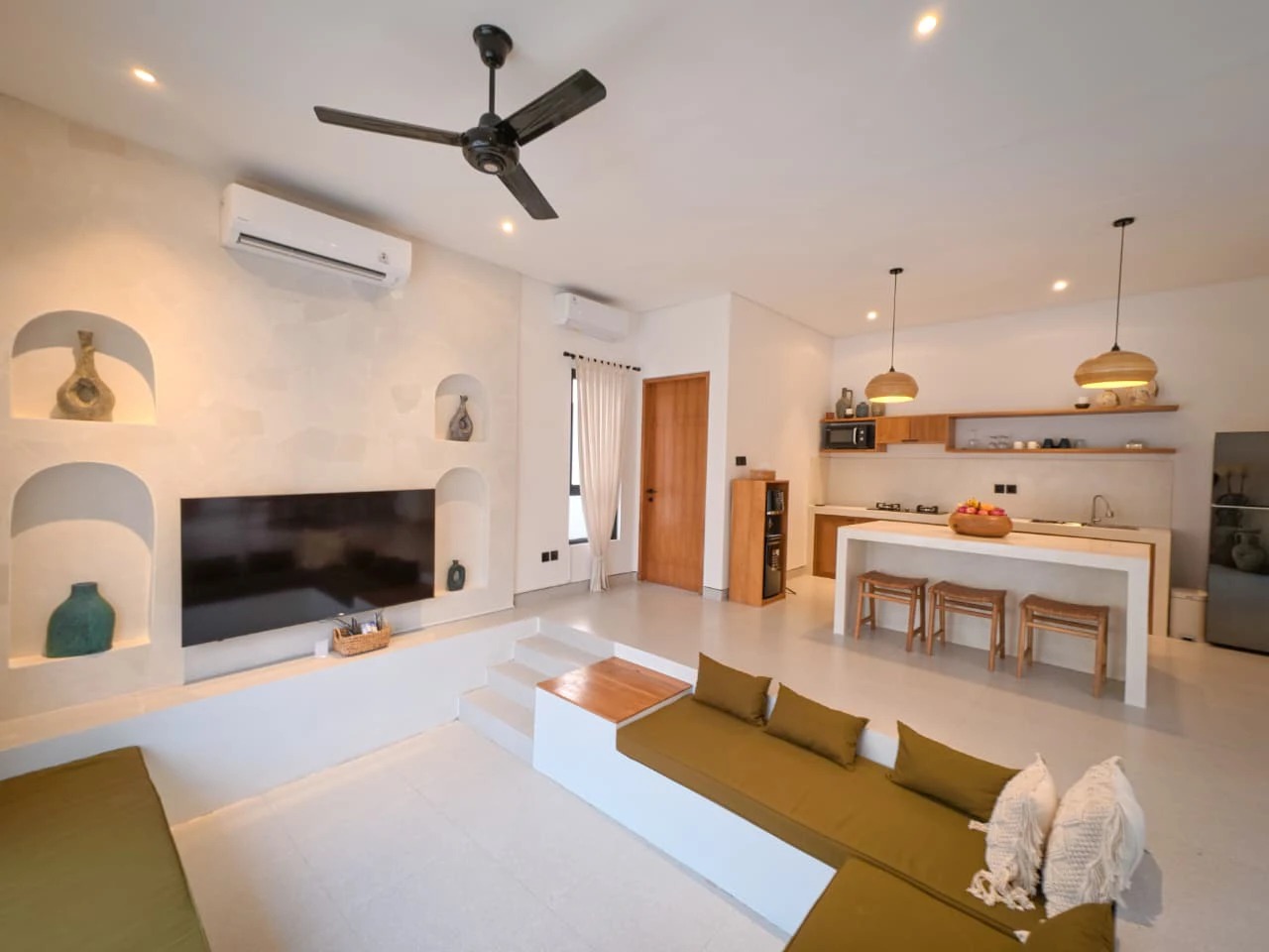 Brand New Scandinavian-Style Villa