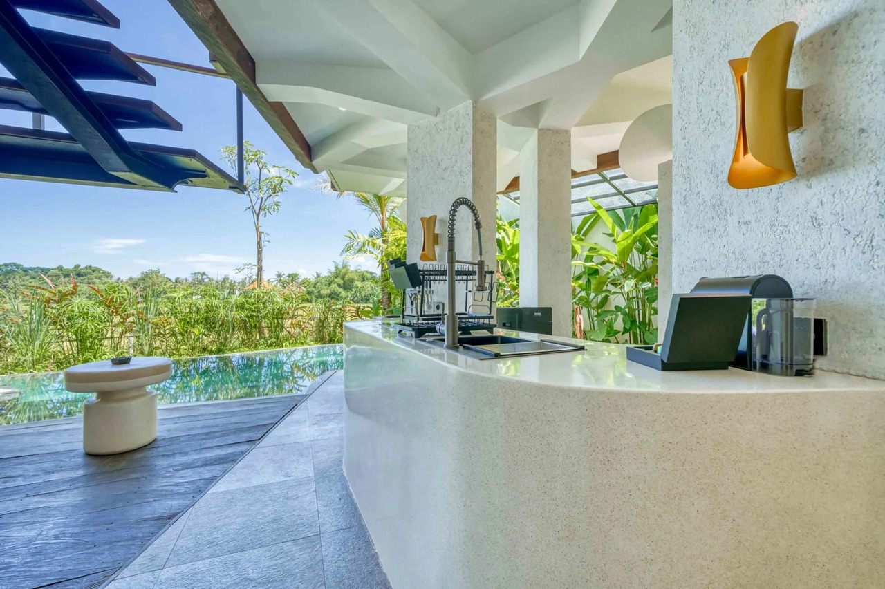 Contemporary 1BR Villa w/ Private Pool a