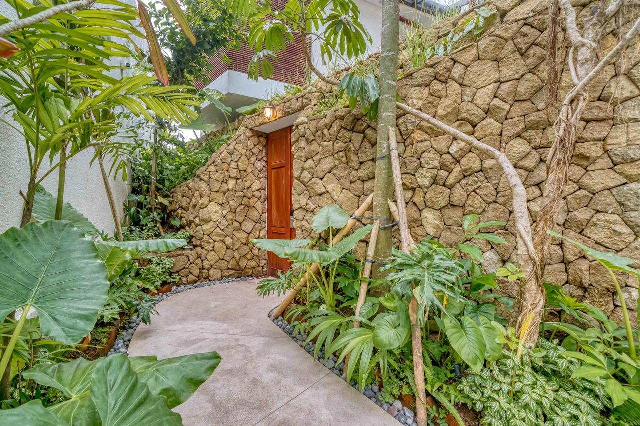 Contemporary 1BR Villa w/ Private Pool a