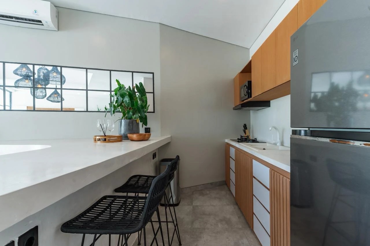 2BR Modern Minimalist Villa w/ Rooftop 