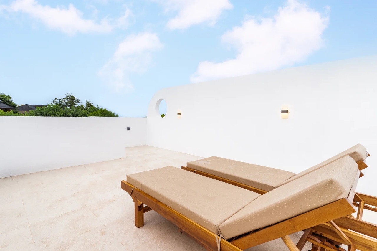 Mediterranean-Style 2BR Villa w/ Rooftop