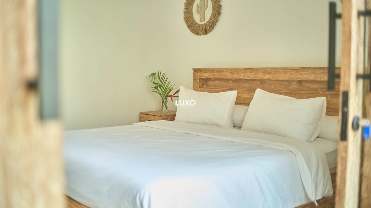 2 Bedroom Tropical Vila in Sibangkaja