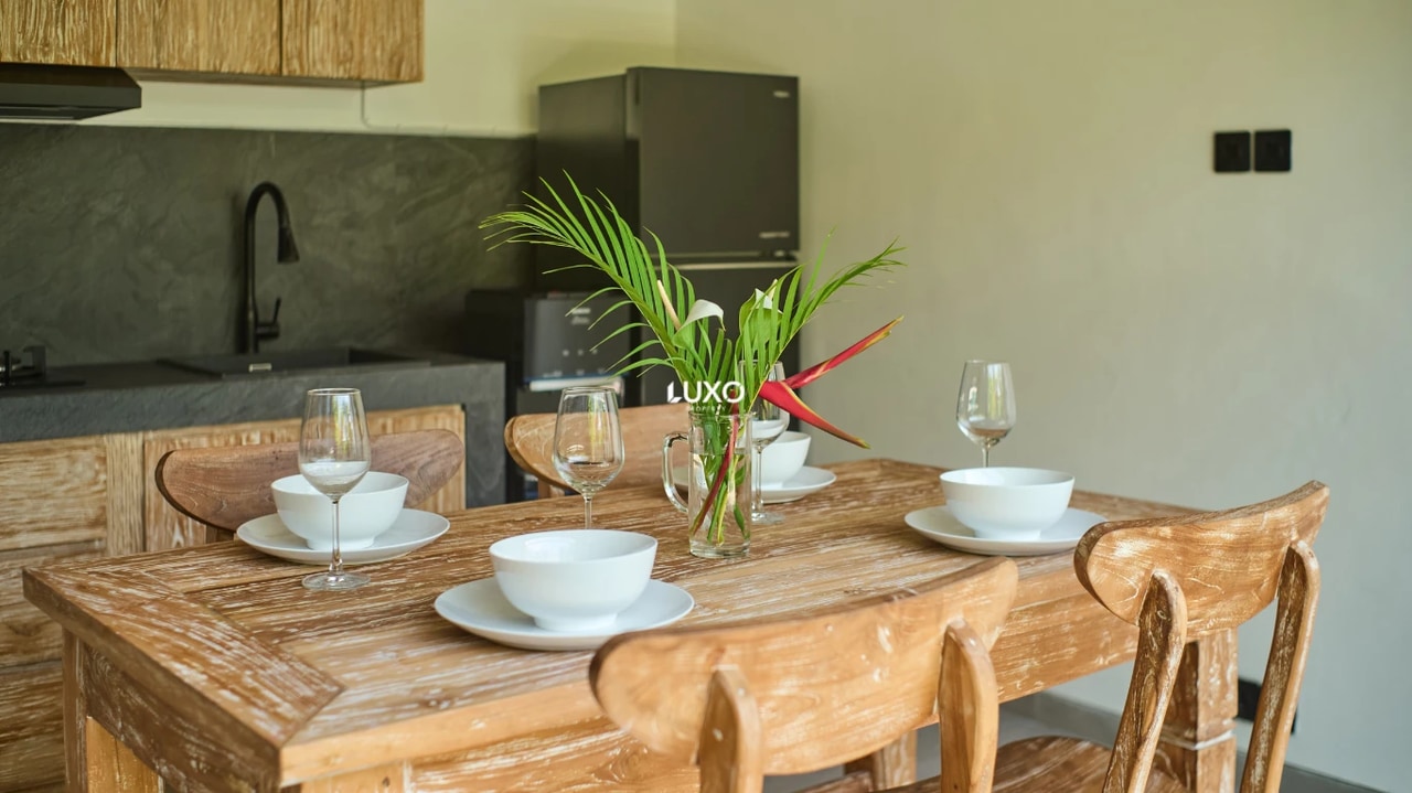 2 Bedroom Tropical Vila in Sibangkaja