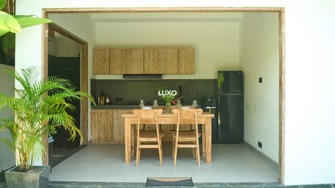 2 Bedroom Tropical Vila in Sibangkaja