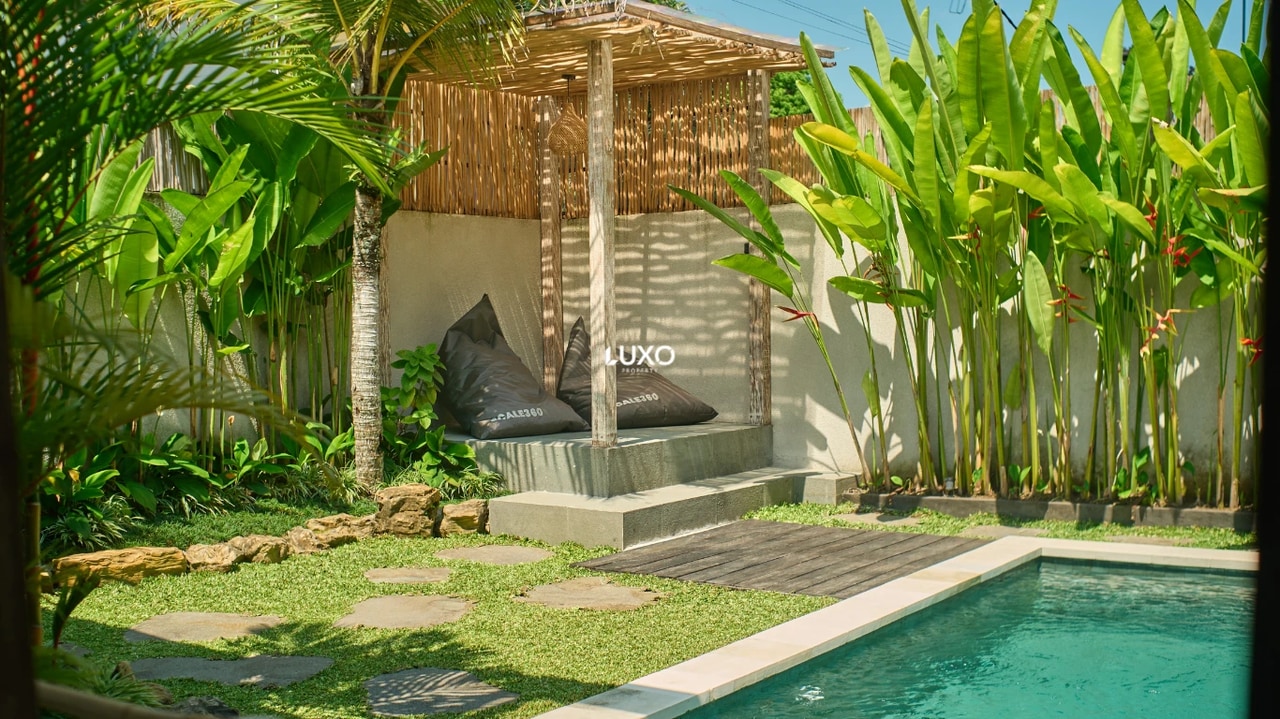 2 Bedroom Tropical Vila in Sibangkaja