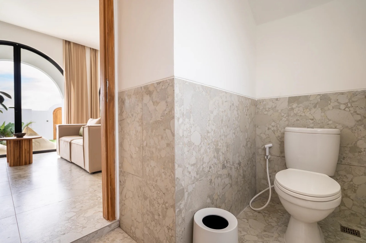 Modern 1BR Townhouse w/ Rooftop 
