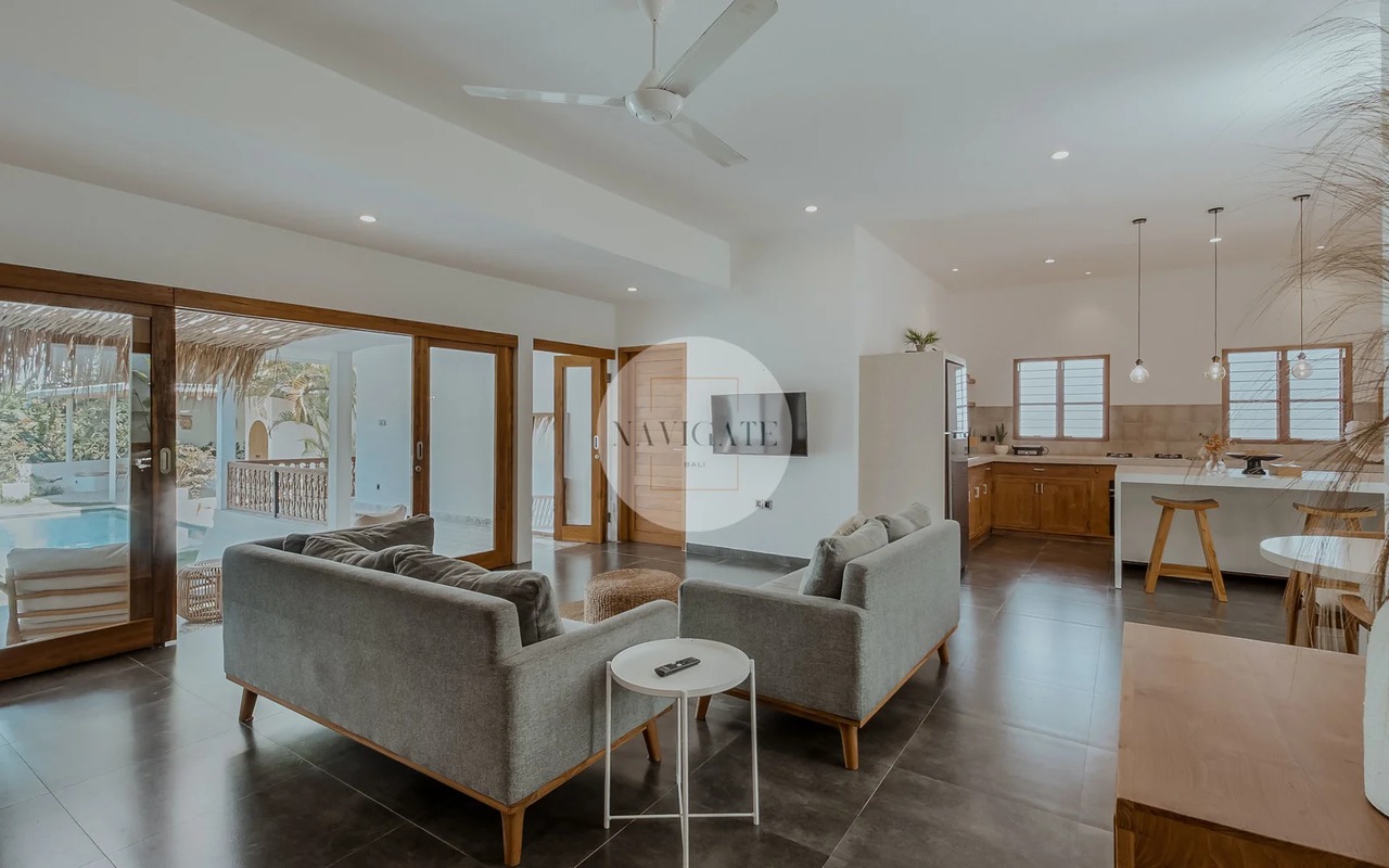3BR VILLA IN TUMBAK BAYUH FOR SALE