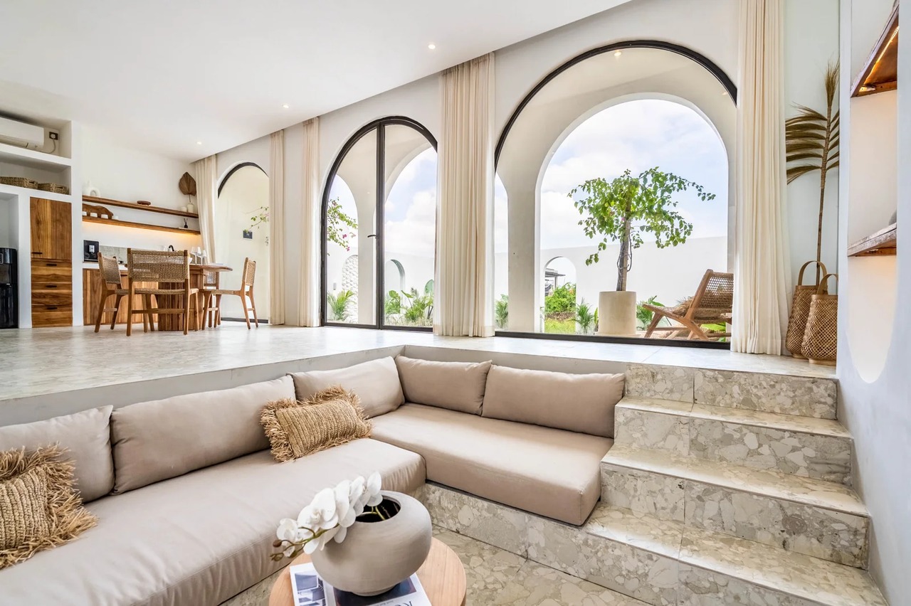 Modern 2BR Townhouse w/ Rooftop & Views