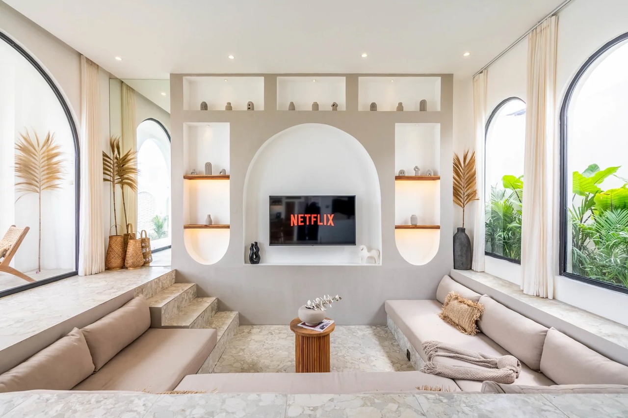 Modern 2BR Townhouse w/ Rooftop & Views