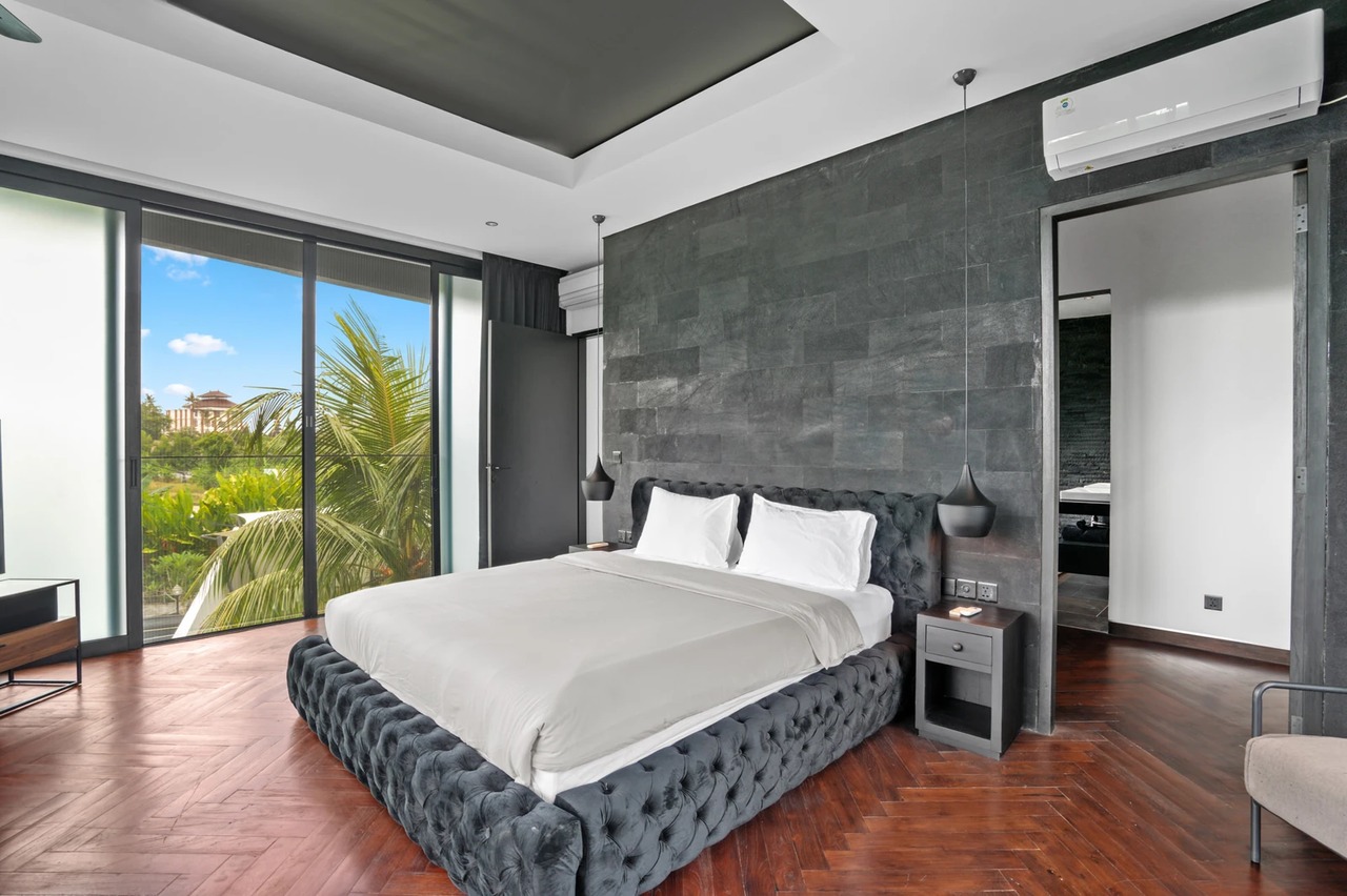 [REDUCED} CEMAGI, Casa Noir, 3-BR Luxury