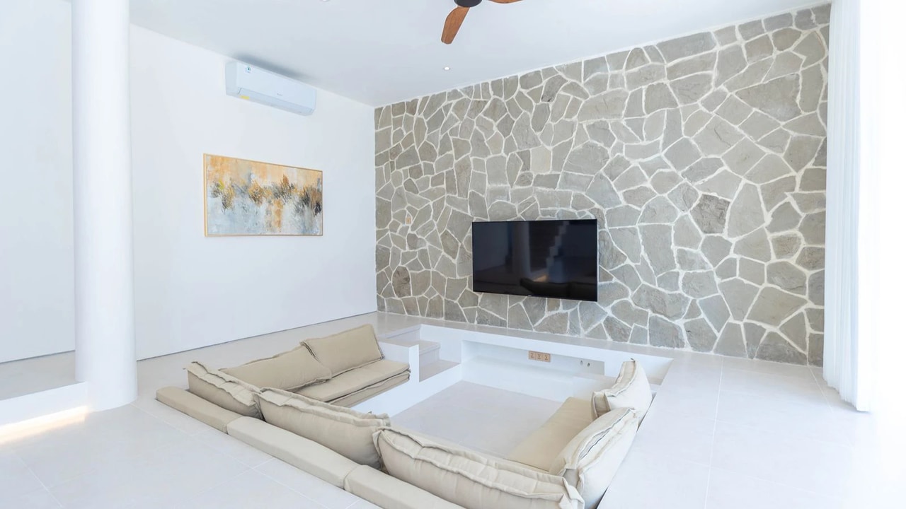 Elegant 4BR Ocean-View Villa w/ Rooftop