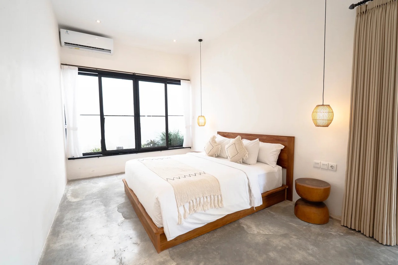 Modern 3BR Villa w/ Office & Pool 