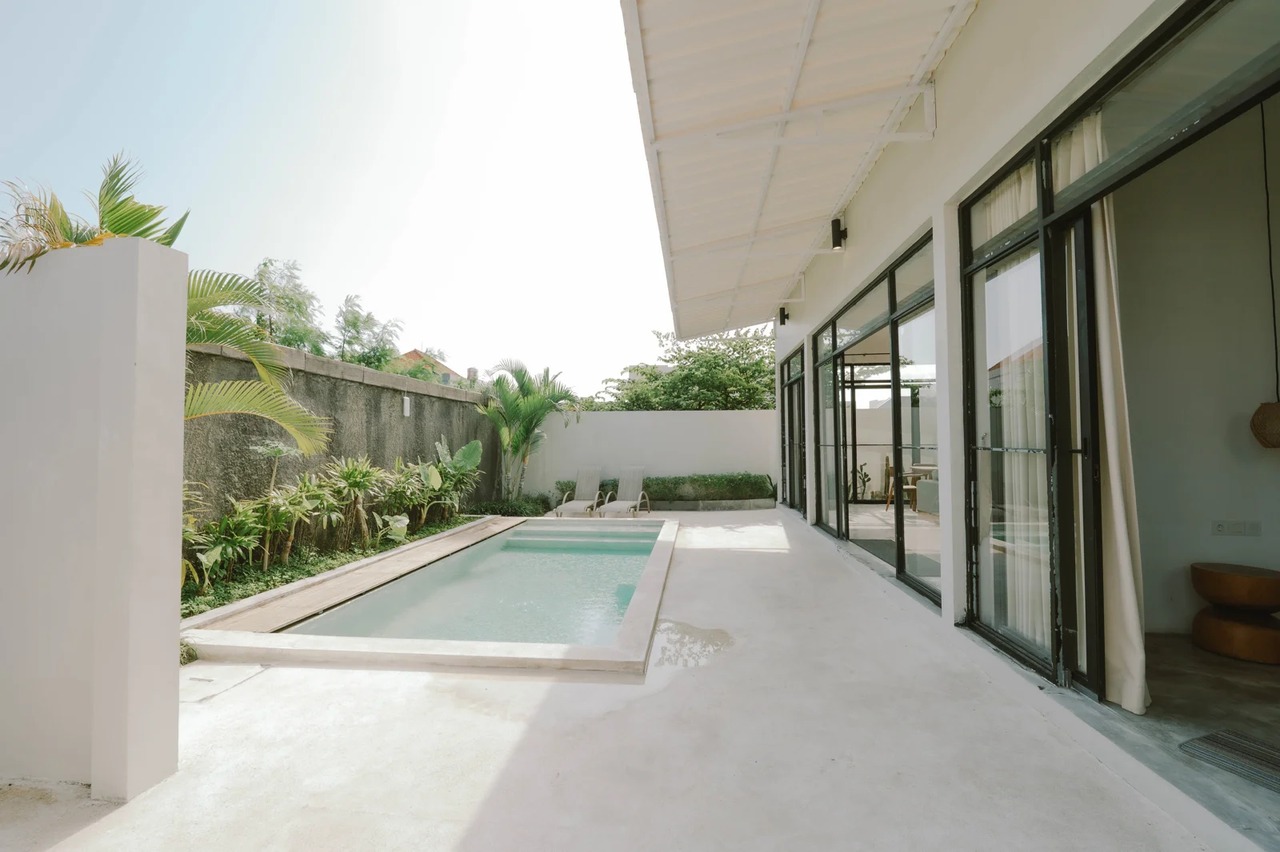 Modern 3BR Villa w/ Office & Pool 