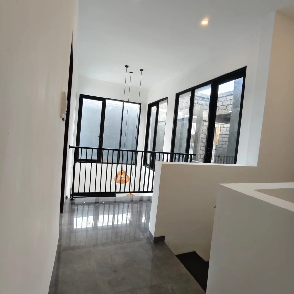 DO 463-HOUSE MODERN AT TABANAN