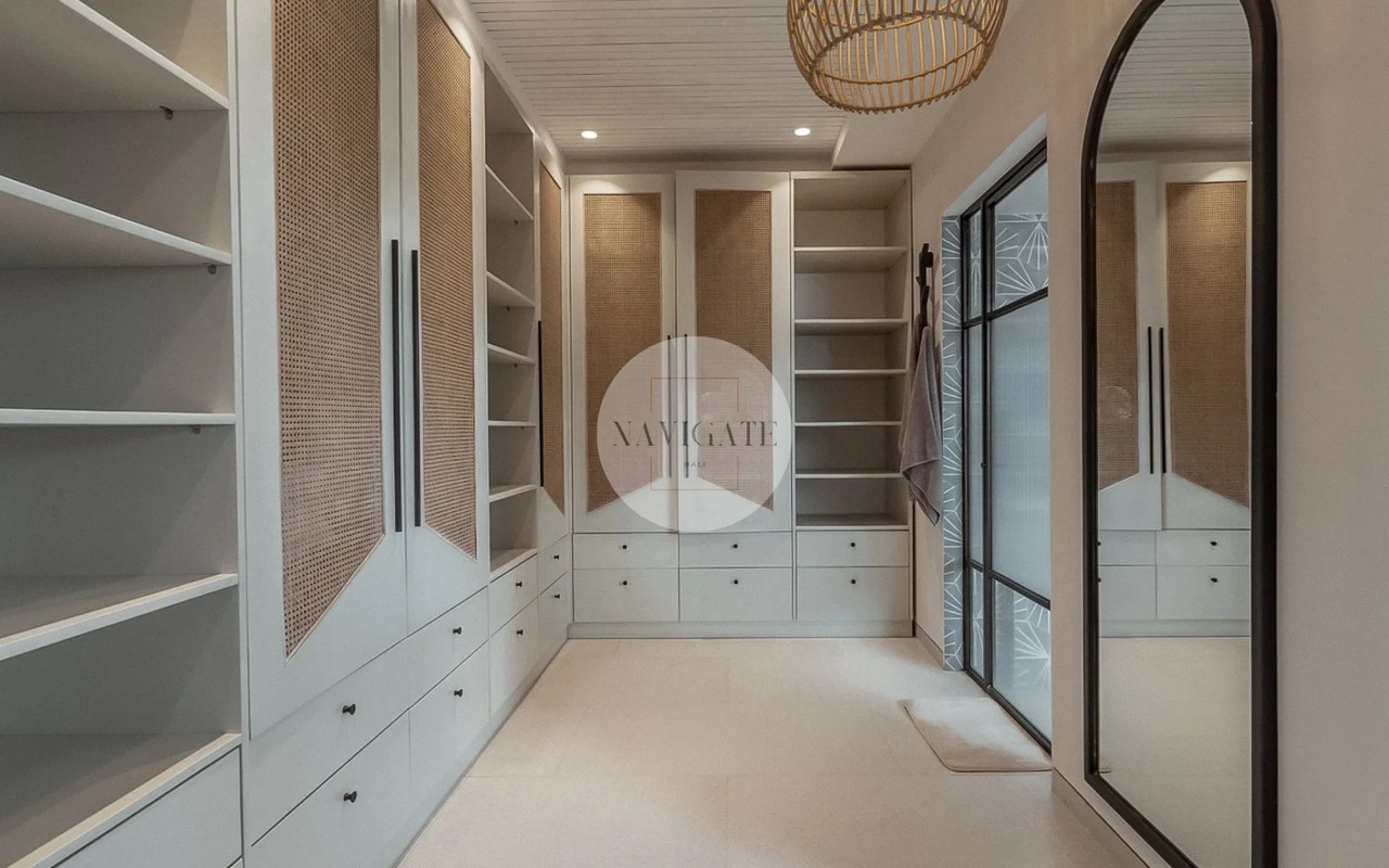 Villa Nina | 5-bedrooms in Berawa,Canggu