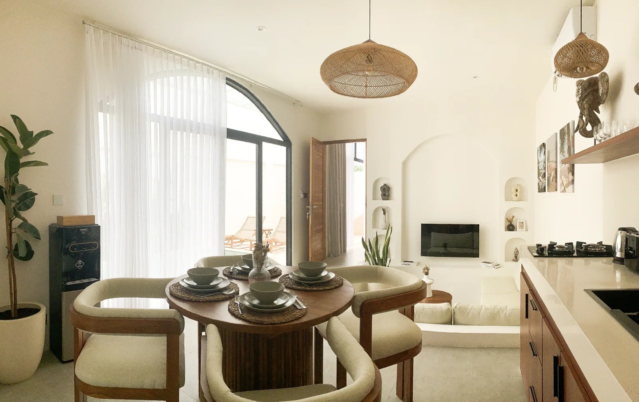 Elegant 2BR Mediterranean Villa w/ Roof