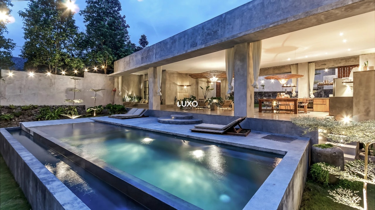 4 Bedrooms Villa in Pererenan